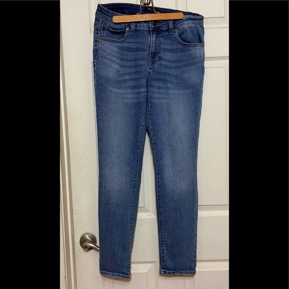 Frye jeans size 8 - Picture 1 of 6